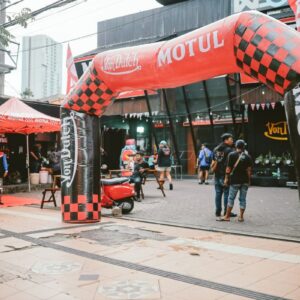 Motul bersinergi dengan Von Dutch hadirkan fesyen bagi para bikers