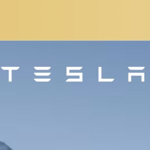 Tesla dilaporkan tunda data kecelakaan akibat sistem mengemudi otonom