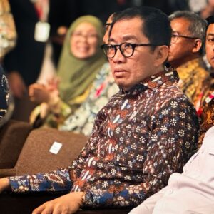 Wamenperin minta industri roda dua susun peta jalan