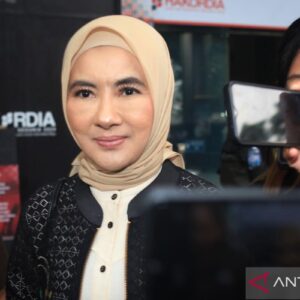 Jejak karir Nicke Widyawati, eks Dirut Pertamnia terseret korupsi LNG