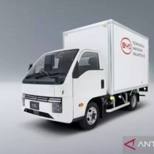 BYD luncurkan truk listrik T35 di Jepang dengan fitur sauna bergerak
