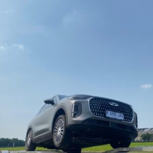 Menjajal keunggulan dan ketangguhan Chery Tiggo 9 CSH