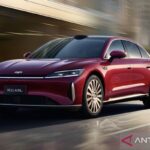 Chery meluncurkan sedan Fulwin A9L AWD empat penumpang