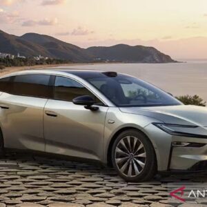 Toyota bZ7 EV memulai debutnya dengan Huawei HarmonyOS