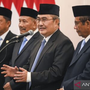 Profil Jimly Asshiddiqie, sosok Ketua Komite Reformasi Polri