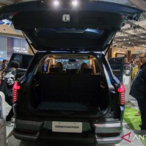 Jajaran mobil ICE terbaru yang dirilis sepanjang 2025