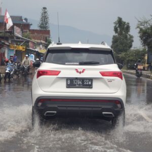 Penting fokus dalam berkendara guna hindari aquaplaning
