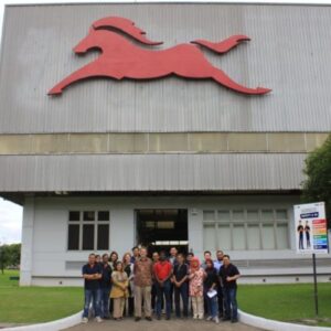 Kedubes Swedia kunjungi pabrik TVS yang ada di Indonesia