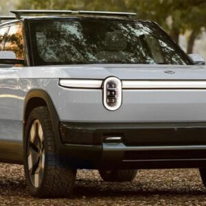 Rivian bangun unit perdana SUV listrik R2 jelang produksi massal