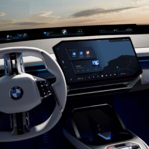 BMW iX3 dibekali AI Alexa yang dapat diajak berdialog layaknya manusia