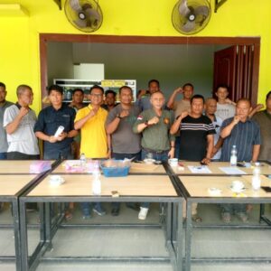 Lawan Marginalisasi dan Praktik Monopoli