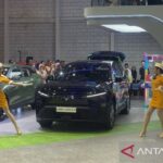 VinFast Limo Green diluncurkan dengan harga spesial di IIMS 2026